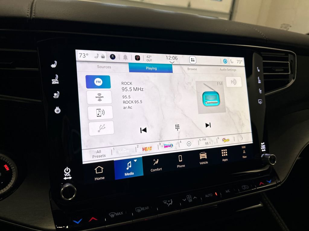 New 2026 Jeep Grand Wagoneer Limited image 23