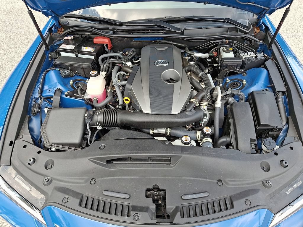 Used 2023 Lexus IS 300 w/ Comfort Package RWD image 29