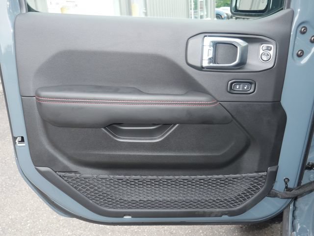 Used 2024 Jeep Wrangler Unlimited Rubicon AWD/4WD image 14
