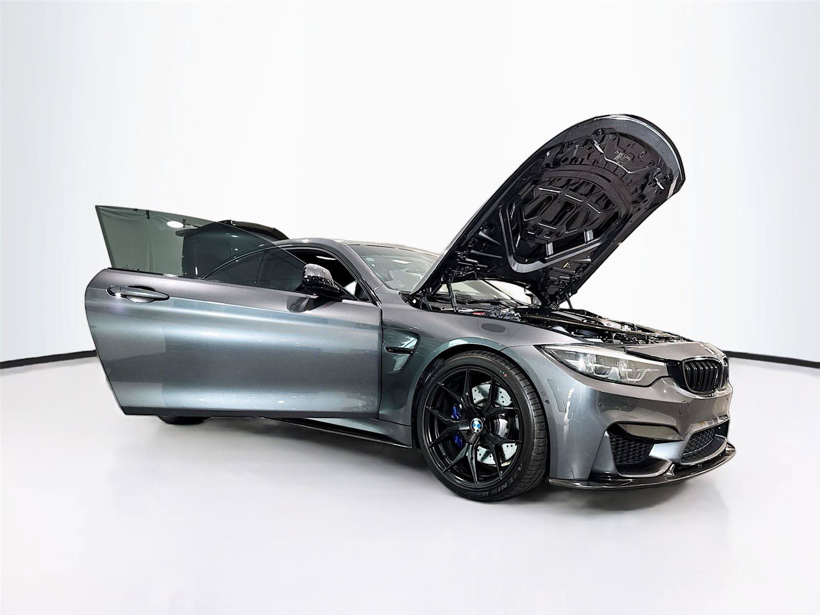 Used 2019 BMW M4 Coupe w/ Competition Package RWD image 39