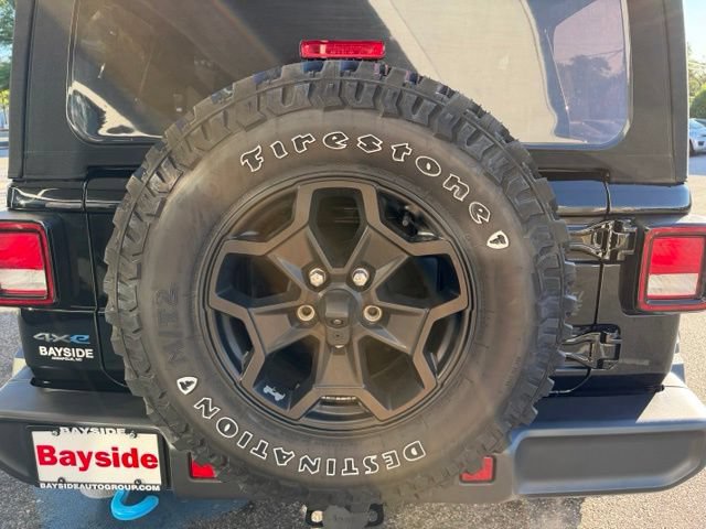 Used 2023 Jeep Wrangler Unlimited w/ Cold Weather Group AWD/4WD image 54