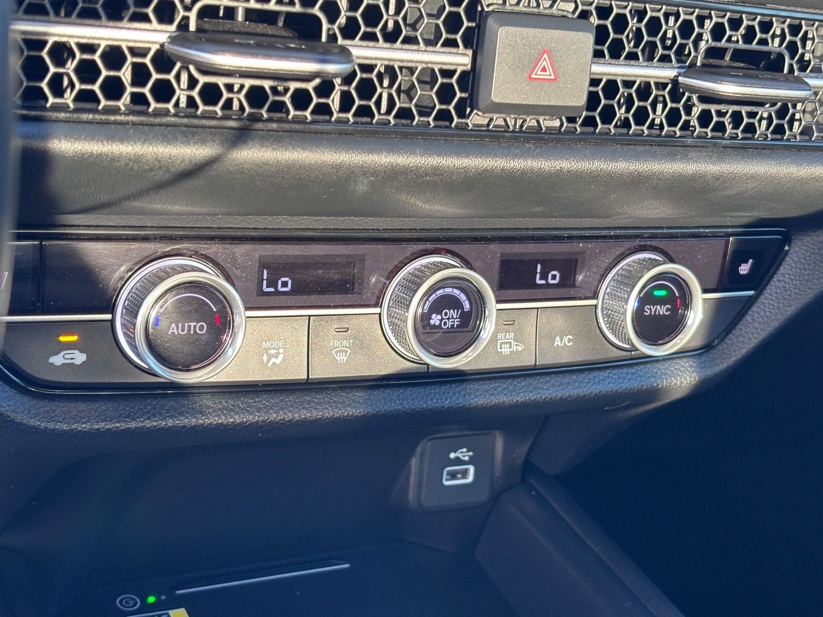 Certified 2024 Honda HR-V EX-L image 30