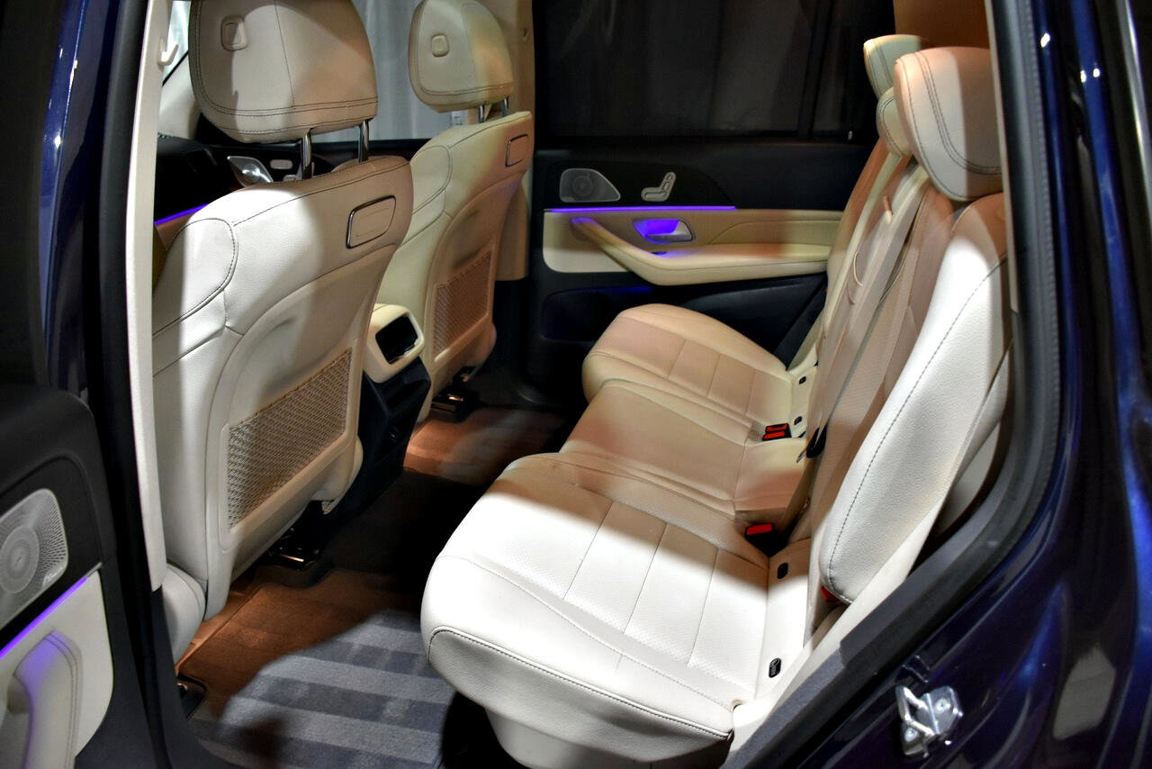 Used 2020 Mercedes-Benz GLS 450 GLS450 4MATIC image 39