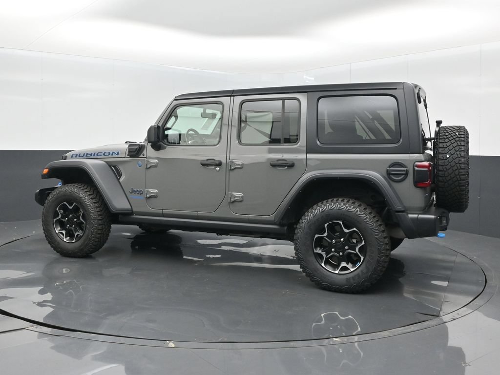 Used 2022 Jeep Wrangler Unlimited Rubicon 4xe w/ Cold Weather Group AWD/4WD image 4