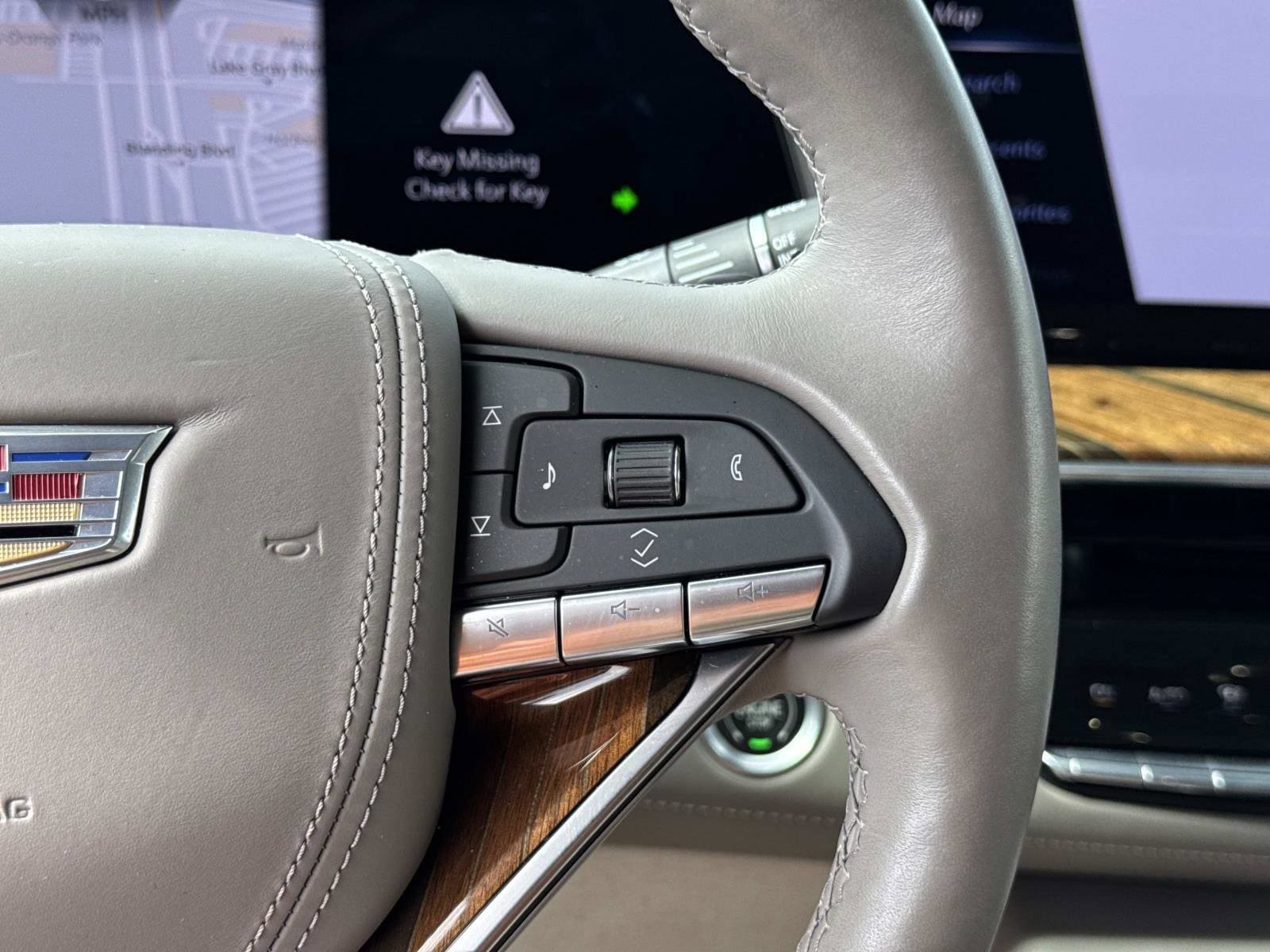 Certified 2023 Cadillac Escalade Premium Luxury Platinum AWD/4WD image 18