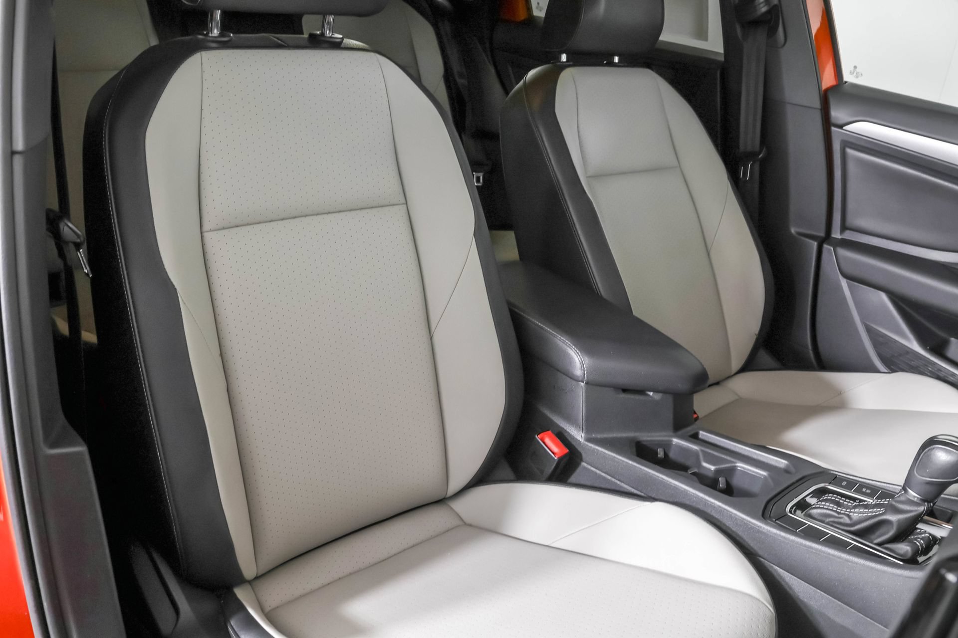 Used 2019 Volkswagen Jetta R-Line w/ R-Line Cold Weather Package FWD image 46