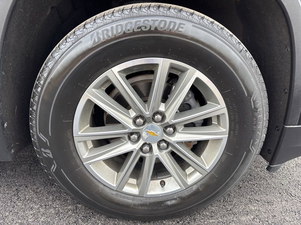 Used 2023 Chevrolet Traverse LT AWD/4WD image 11