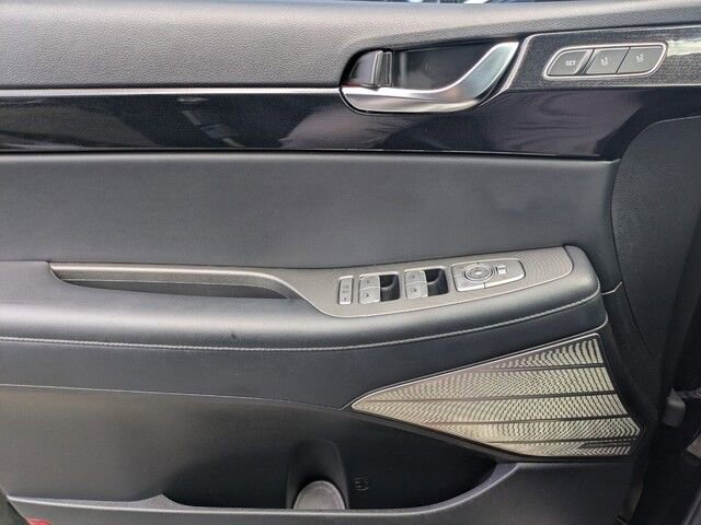 Used 2021 Hyundai Palisade Limited image 32