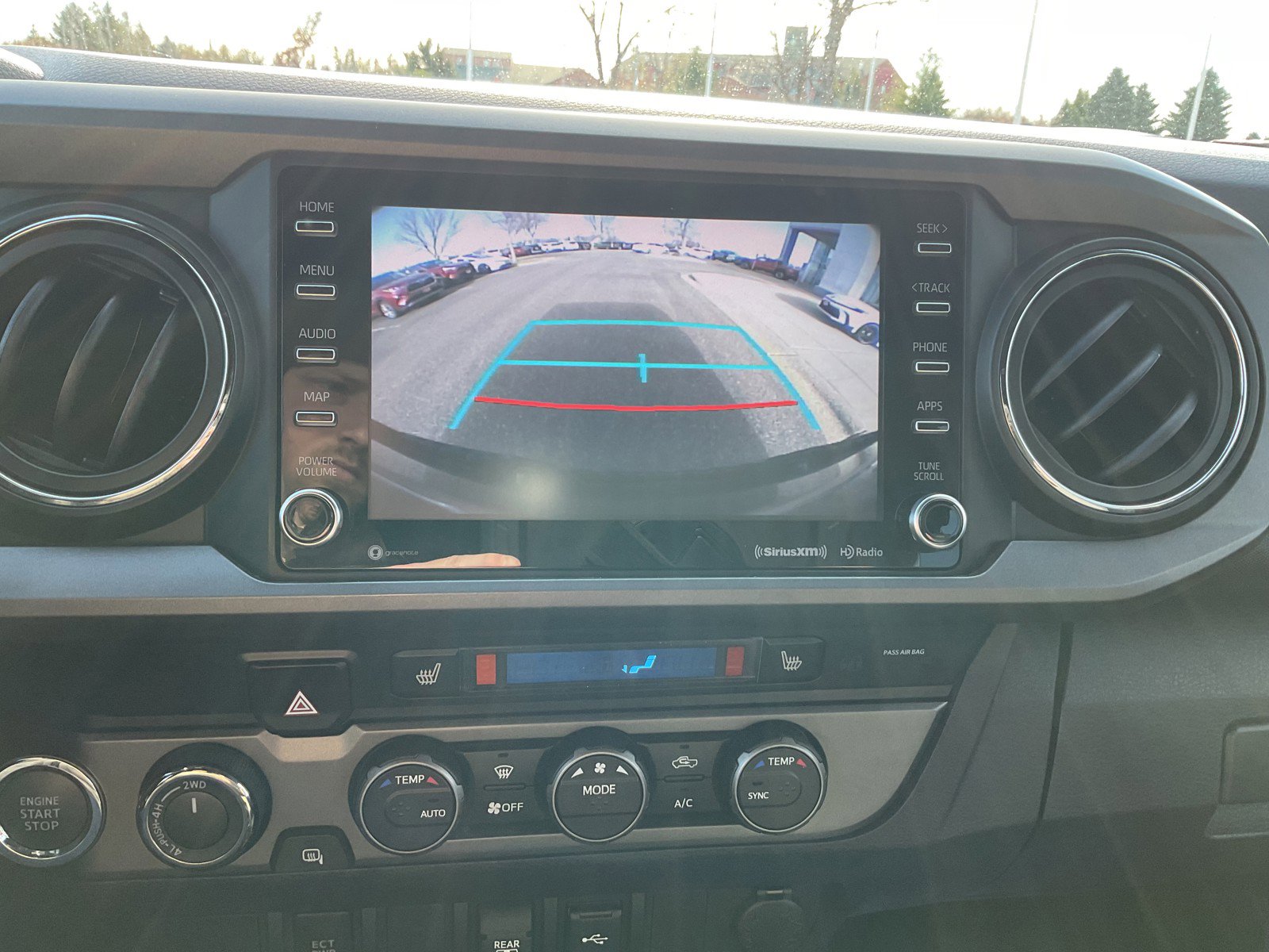 Used 2020 Toyota Tacoma TRD Sport image 29