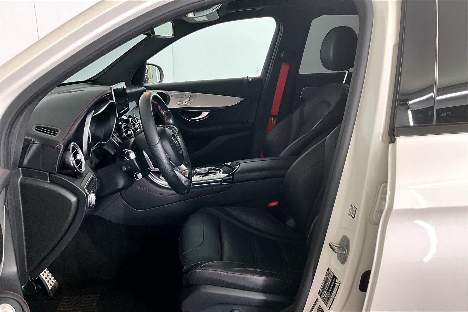 Used 2017 Mercedes-Benz GLC 43 AMG 4MATIC image 9