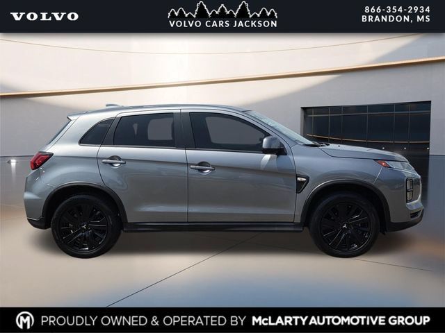 Used 2023 Mitsubishi Outlander Sport AWD image 3