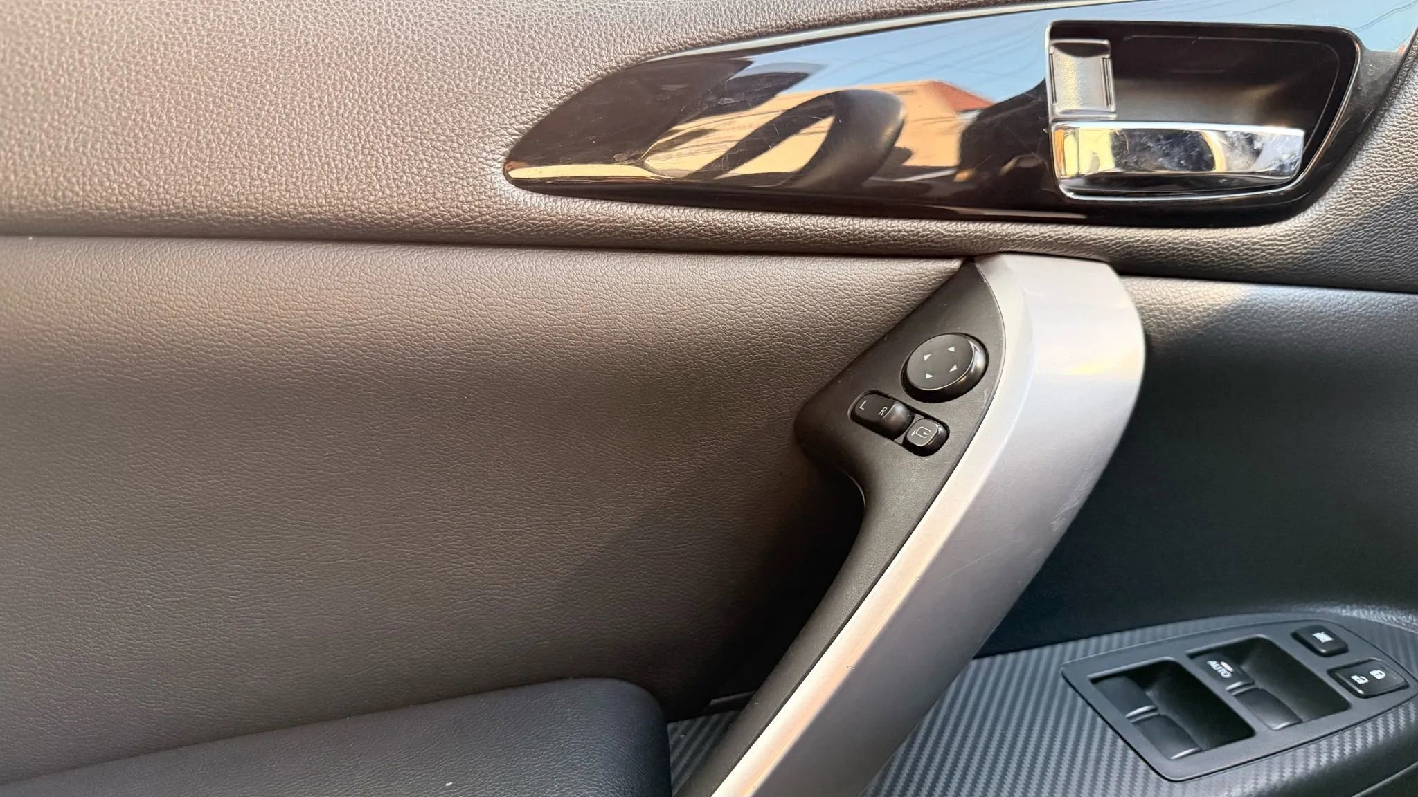 Used 2024 Mitsubishi Eclipse Cross SE image 23