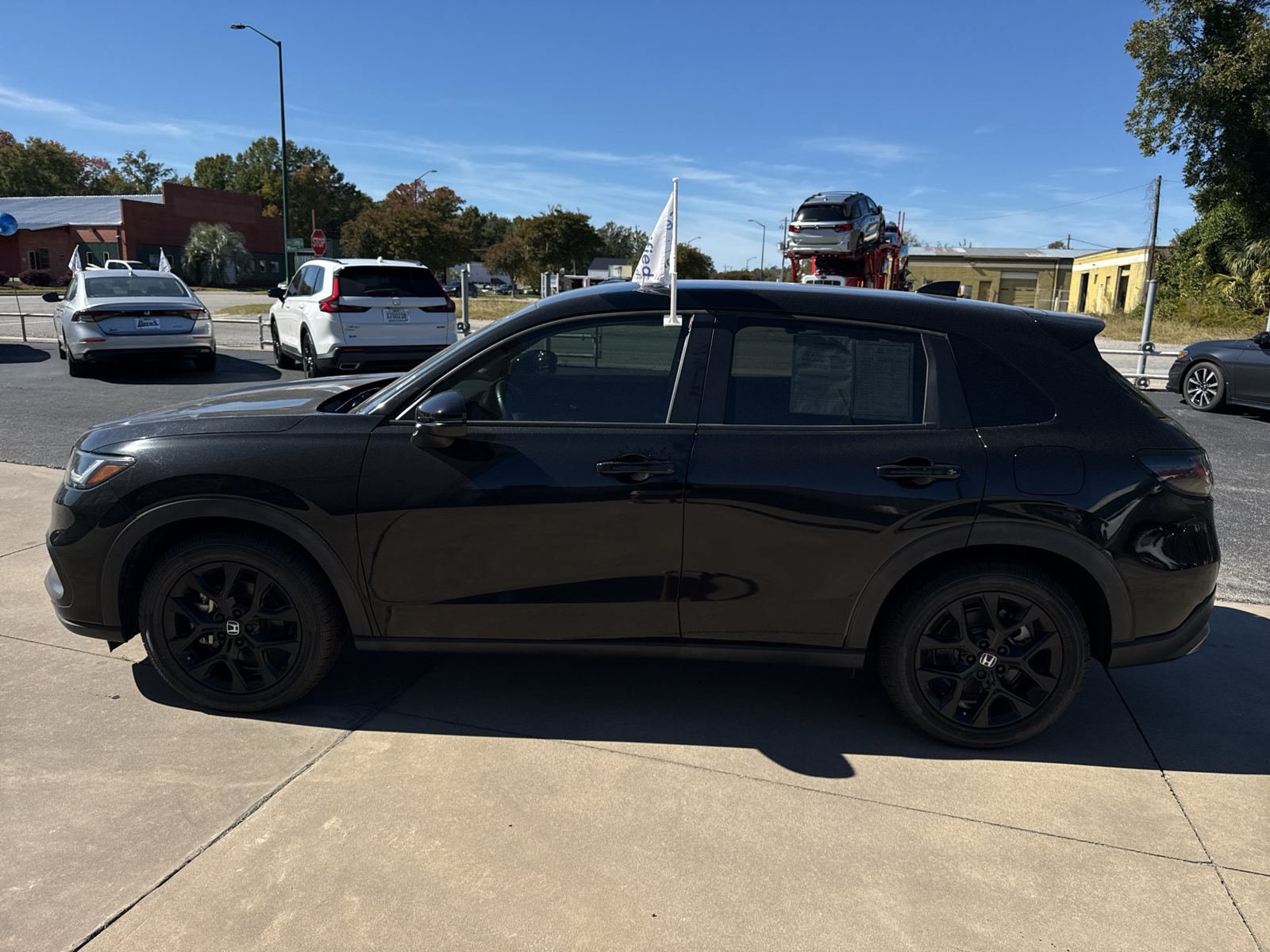 Certified 2024 Honda HR-V Sport image 5