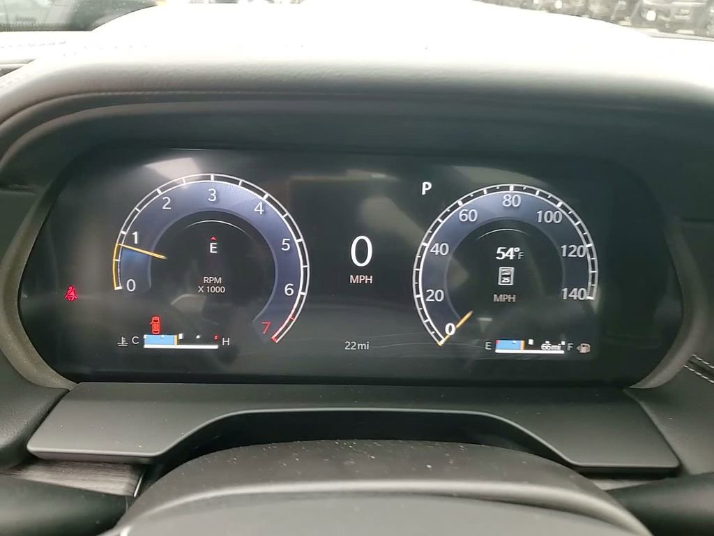 New 2025 Jeep Grand Cherokee L Overland w/ Trailer Tow Package image 30