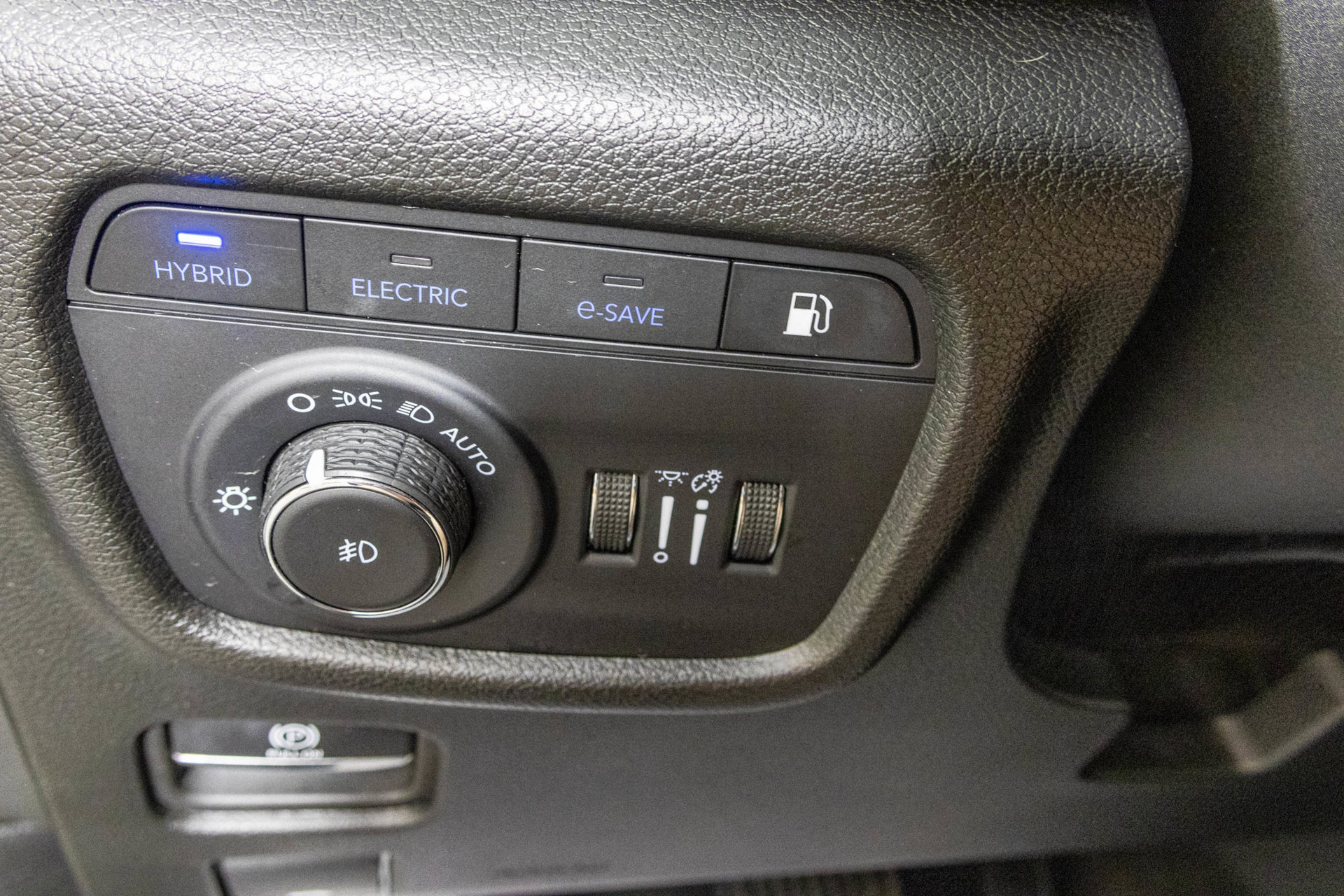 Used 2024 Jeep Grand Cherokee Limited 4xe AWD/4WD image 34