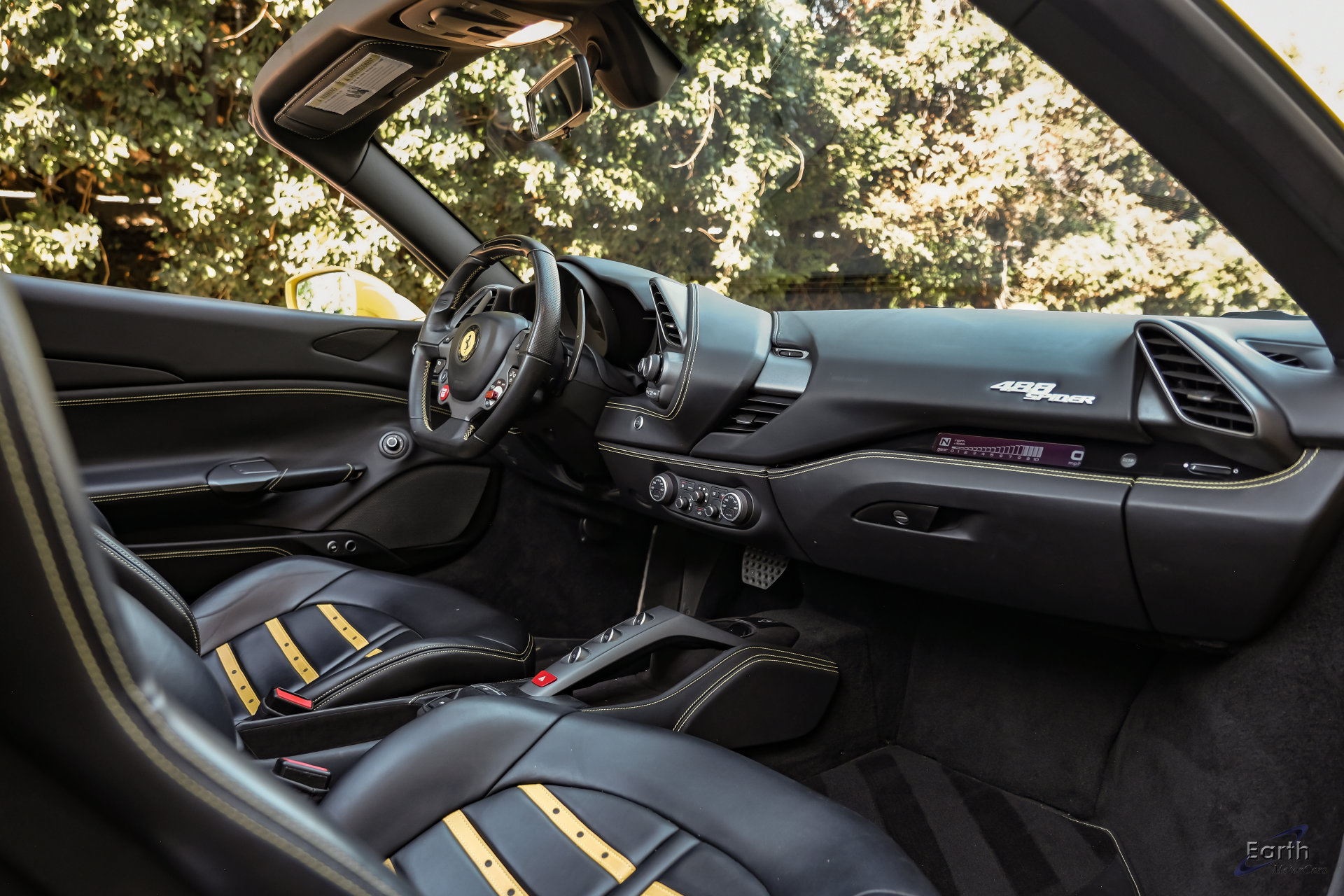 Used 2018 Ferrari 488 Spider RWD image 60