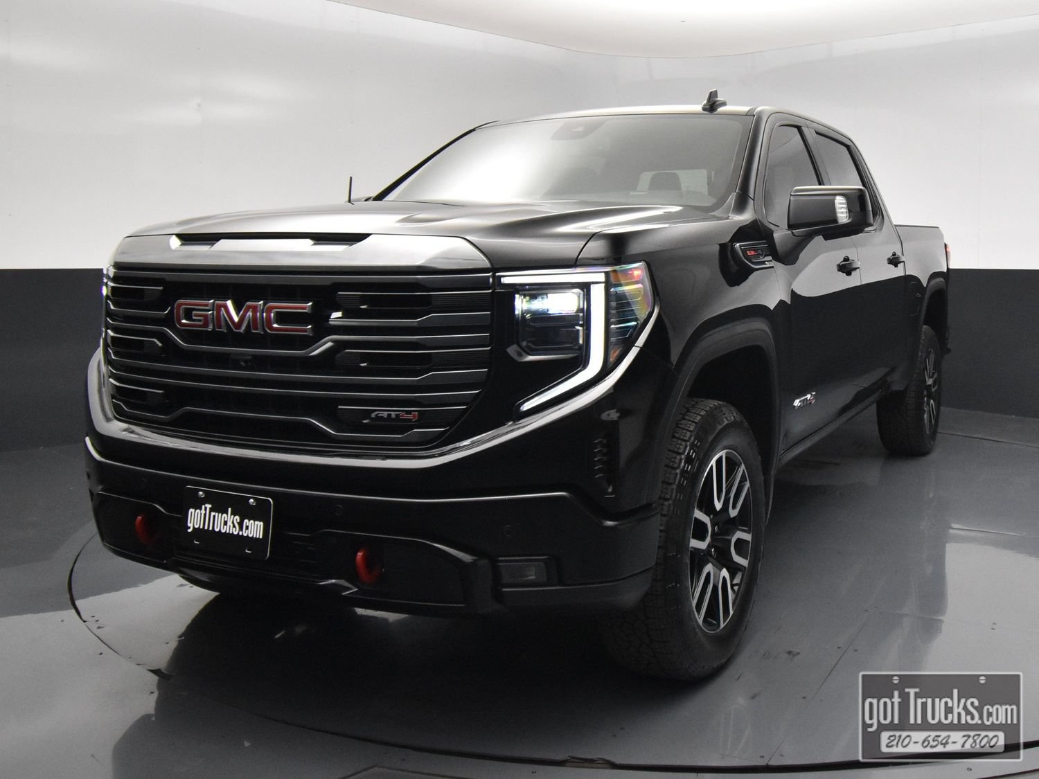 Used 2024 GMC Sierra 1500 AT4 w/ AT4 Preferred Package AWD/4WD image 50