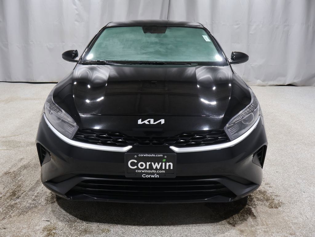 Used 2023 Kia Forte LXS image 6