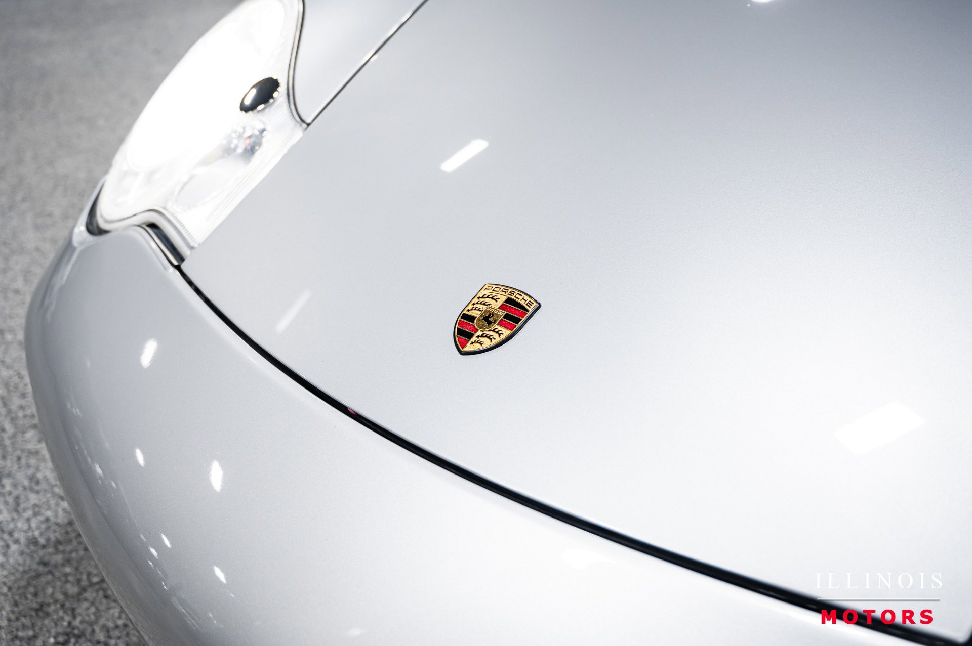 Used 2004 Porsche 911 Carrera 4S AWD/4WD image 9