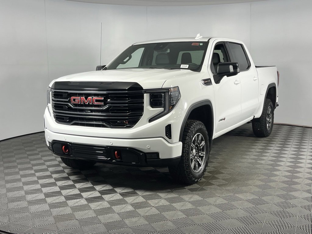 Used 2025 GMC Sierra 1500 AT4 image 3