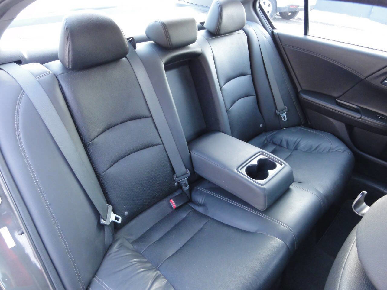 Used 2013 Honda Accord EX-L image 22