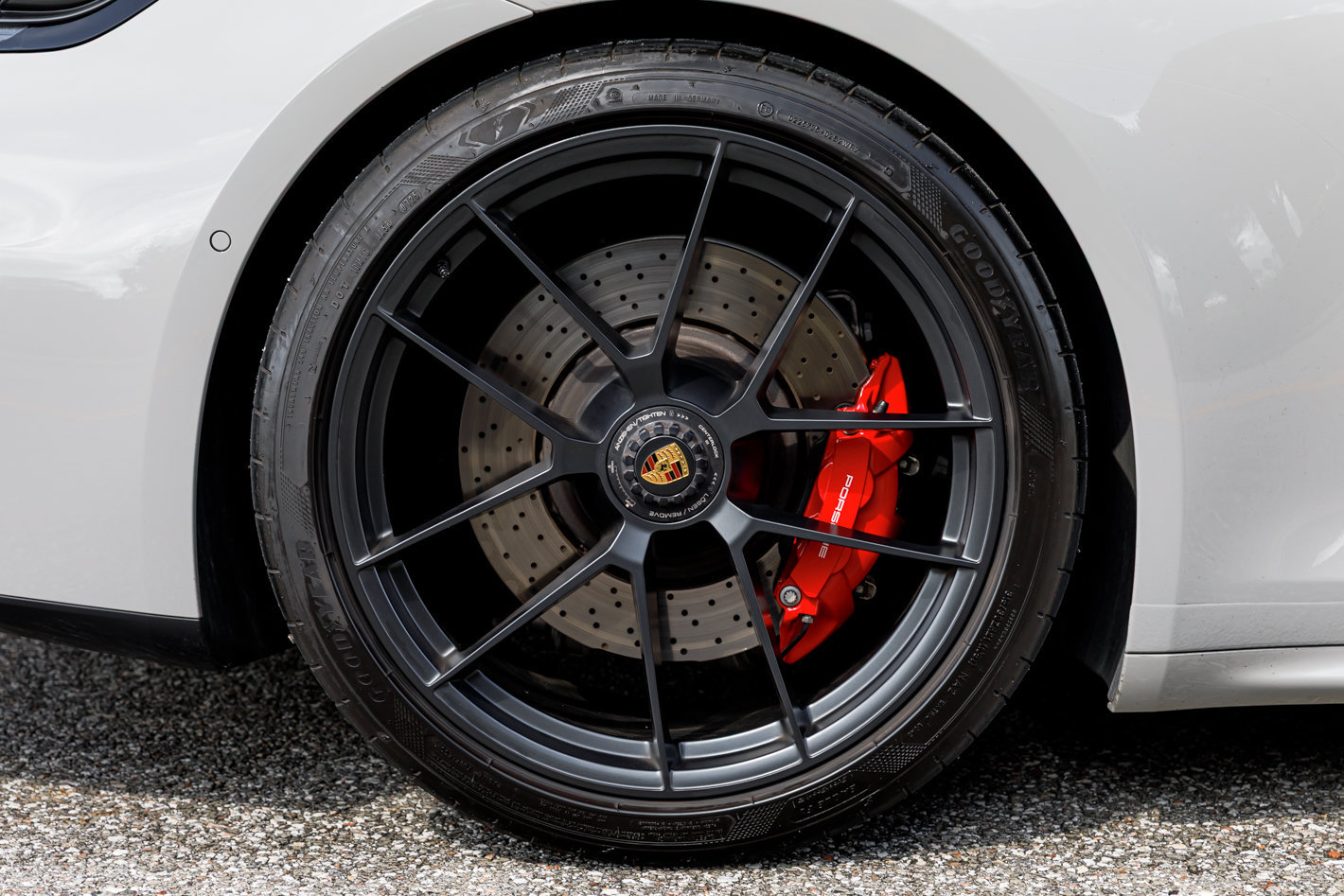 Used 2025 Porsche 911 GTS image 14