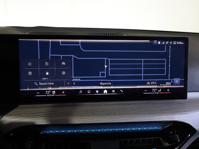 Used 2025 BMW 330i xDrive Sedan AWD/4WD image 19