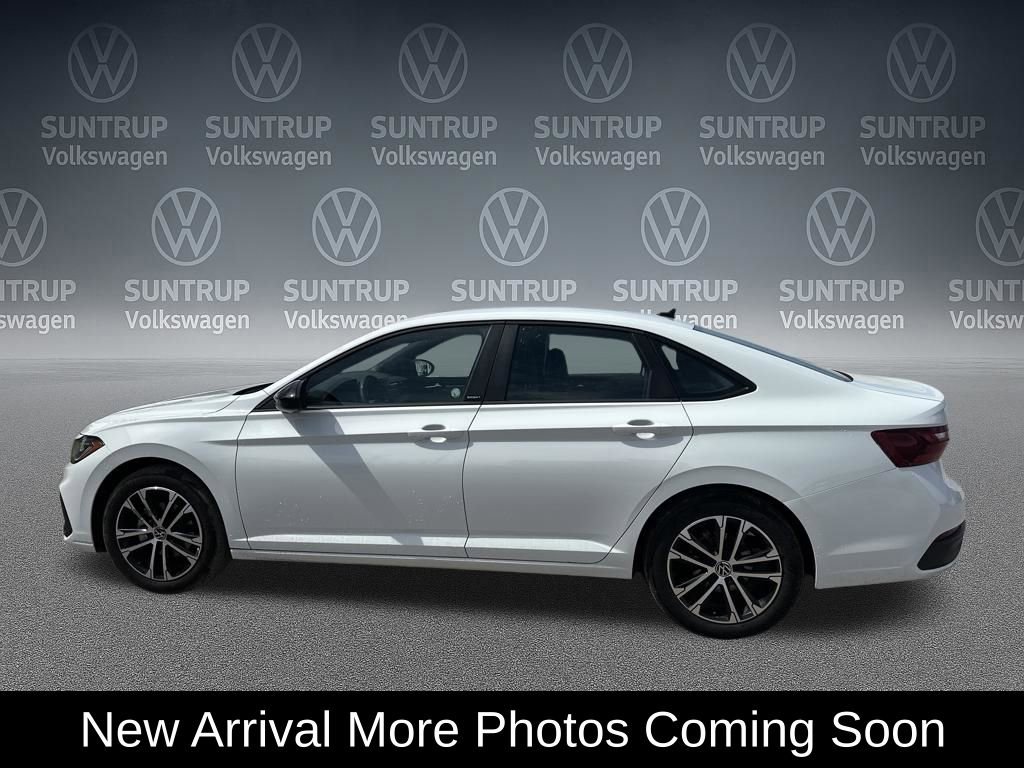 Used 2025 Volkswagen Jetta Sport video 2