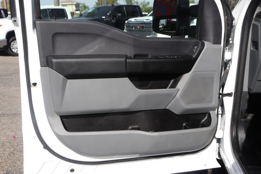 Used 2024 Ford F350 XL w/ XL Chrome Package RWD image 15