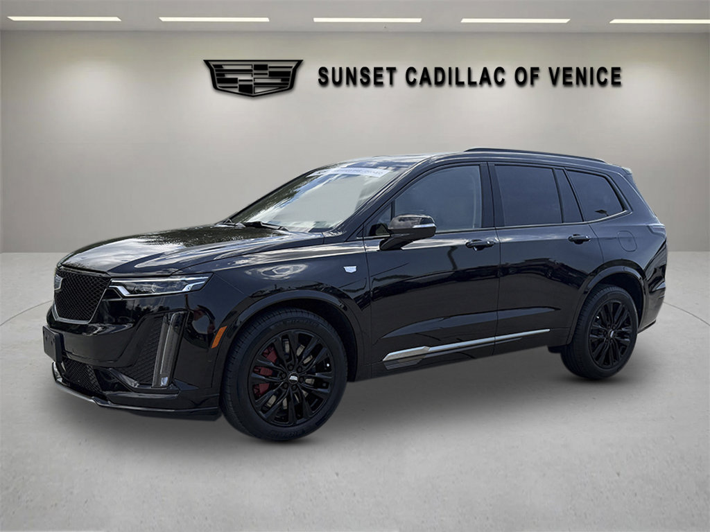 Certified 2025 Cadillac XT6 Sport w/ Platinum Package image 7