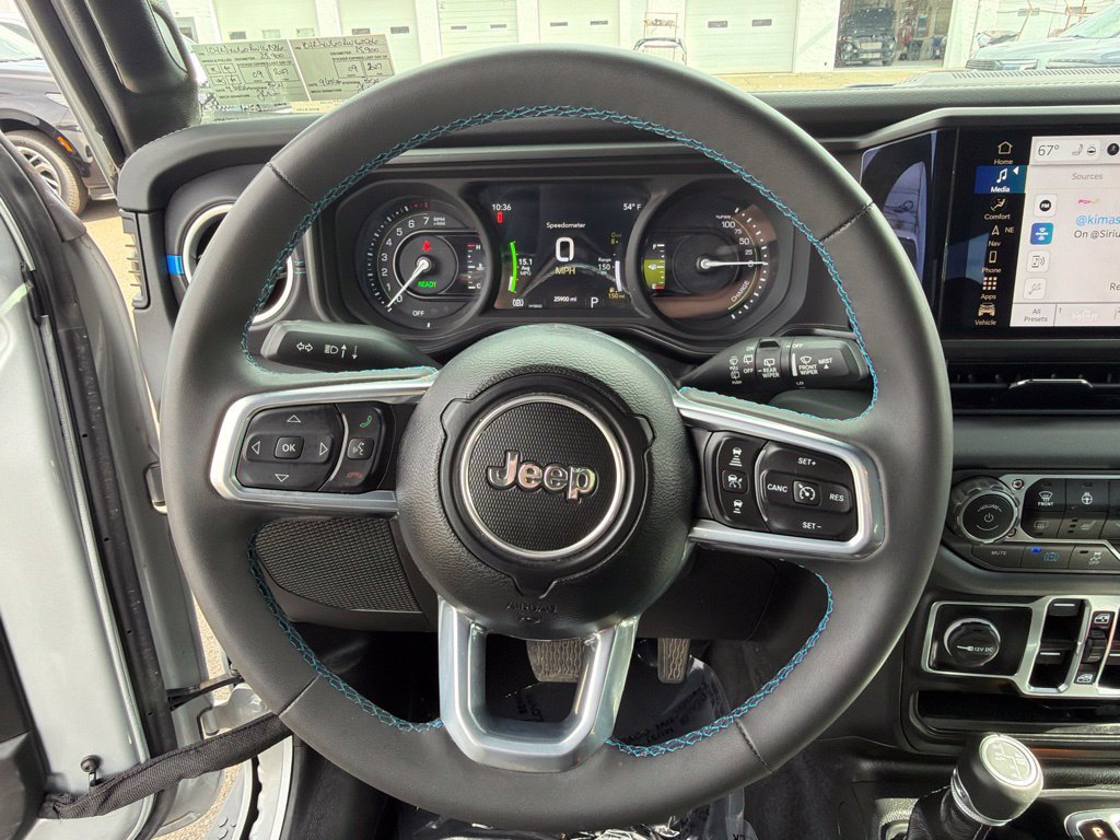 Used 2024 Jeep Wrangler High Altitude AWD/4WD image 23