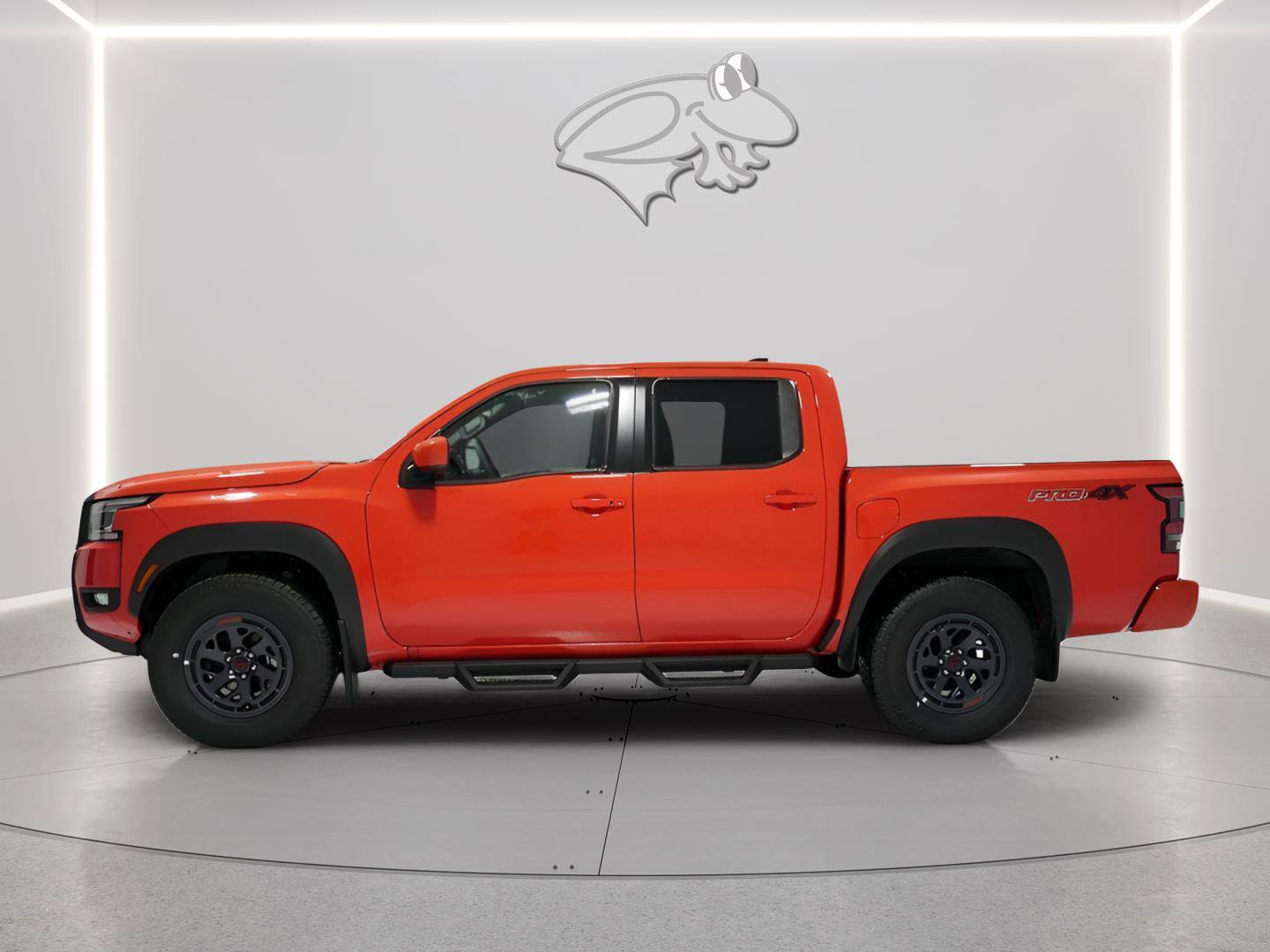 New 2025 Nissan Frontier PRO-4X image 2