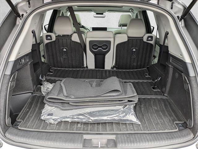 Used 2023 Acura MDX SH-AWD w/ Technology Package image 6