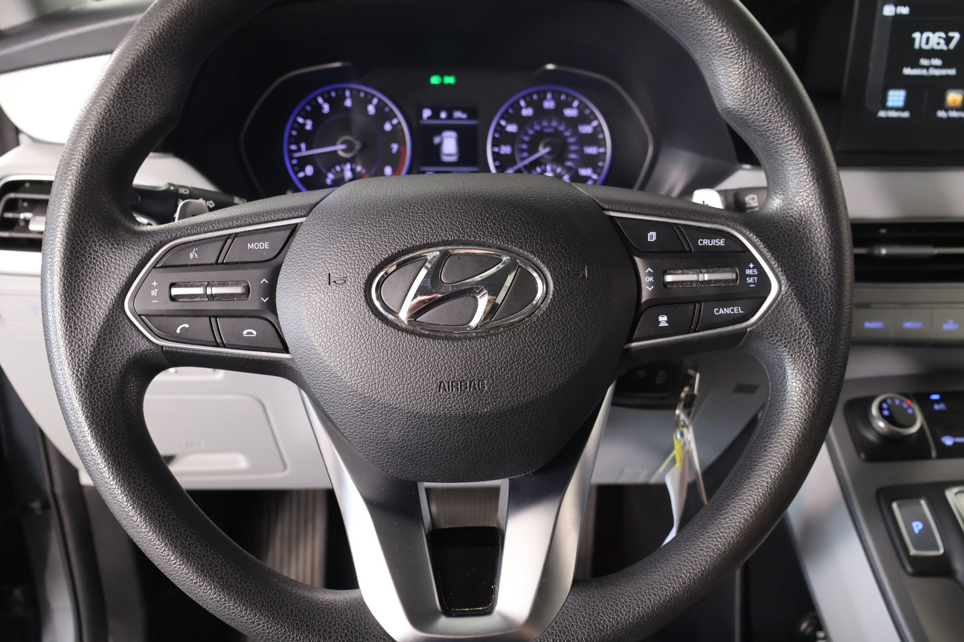 Used 2020 Hyundai Palisade SE FWD image 3