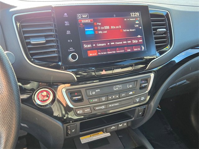 Certified 2021 Honda Ridgeline Black Edition image 25