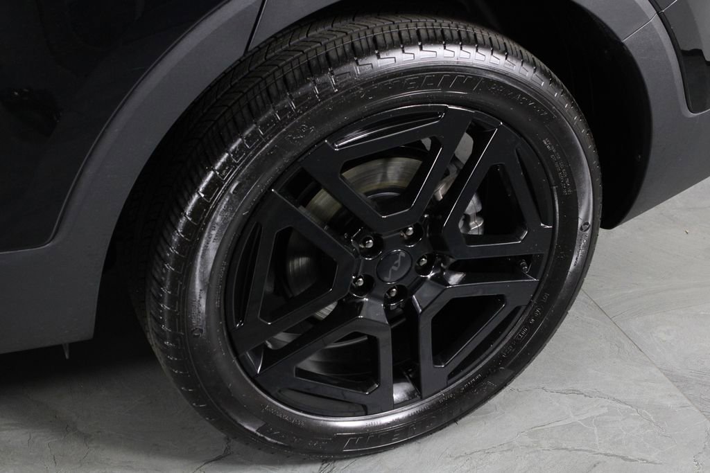 Used 2025 Kia Telluride SX Prestige X-Line image 12