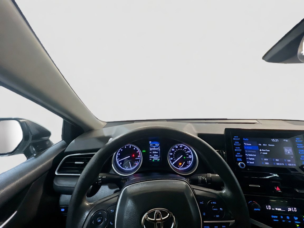 Used 2024 Toyota Camry LE w/ Convenience Package FWD image 7