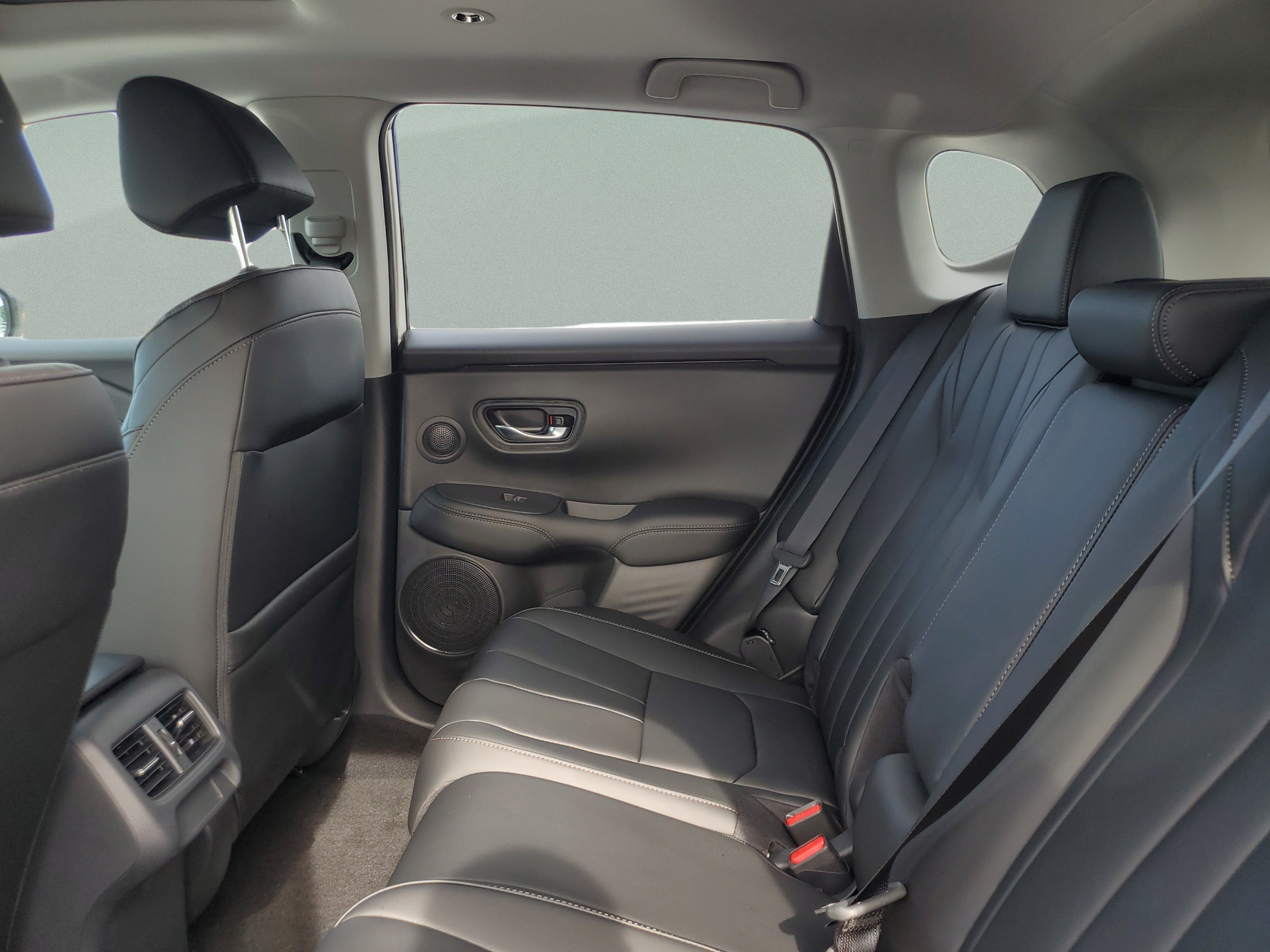 New 2026 Acura ADX FWD image 9