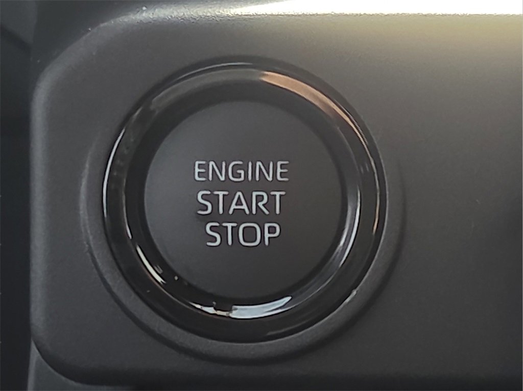 New 2026 Toyota Tacoma SR image 14