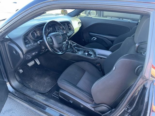Used 2021 Dodge Challenger R/T w/ Blacktop Package image 9