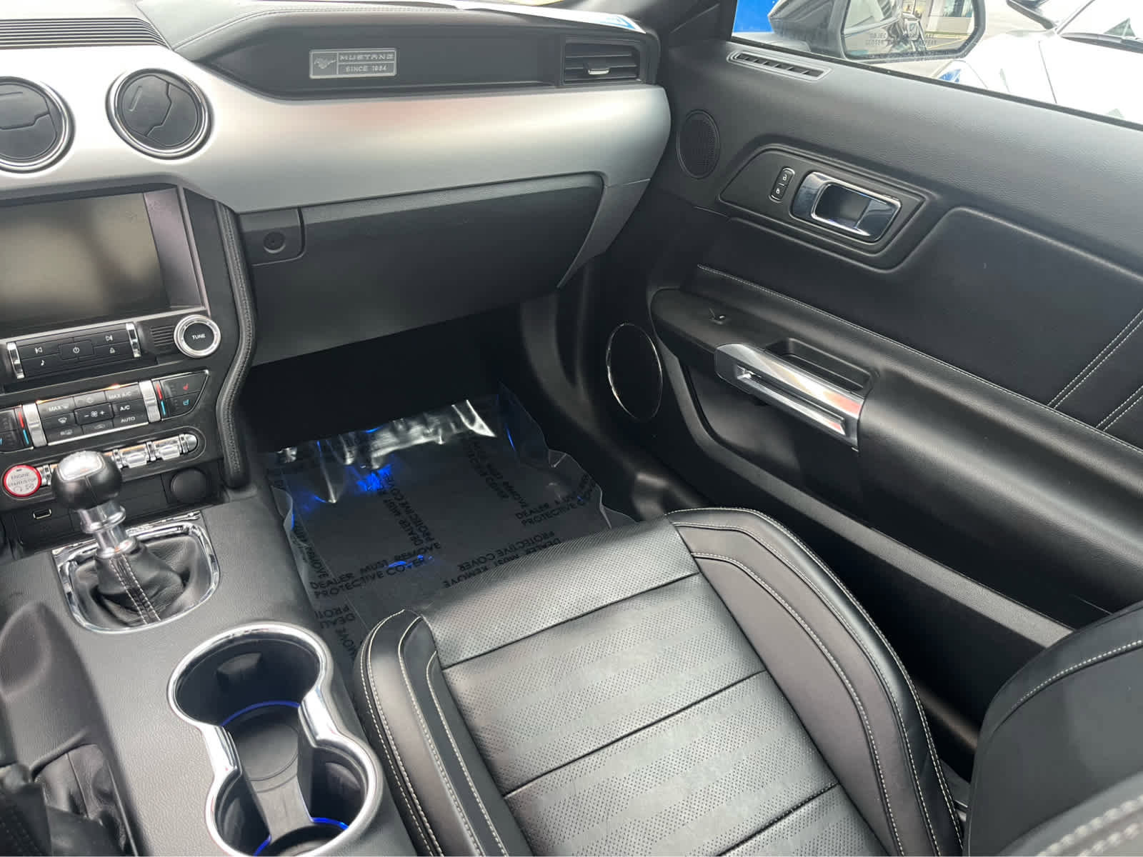 Used 2015 Ford Mustang GT Premium w/ Equipment Group 401A RWD image 11