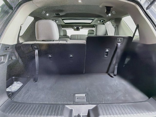 Used 2025 Honda Pilot Elite image 33
