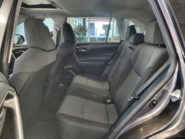 Used 2024 Toyota RAV4 XLE w/ Convenience Package FWD image 23