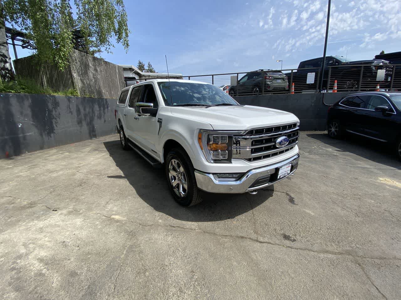 Used 2021 Ford F150 Lariat w/ Max Trailer Tow Package AWD/4WD image 8