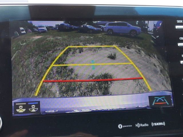 Used 2021 Toyota Avalon XLE FWD image 19