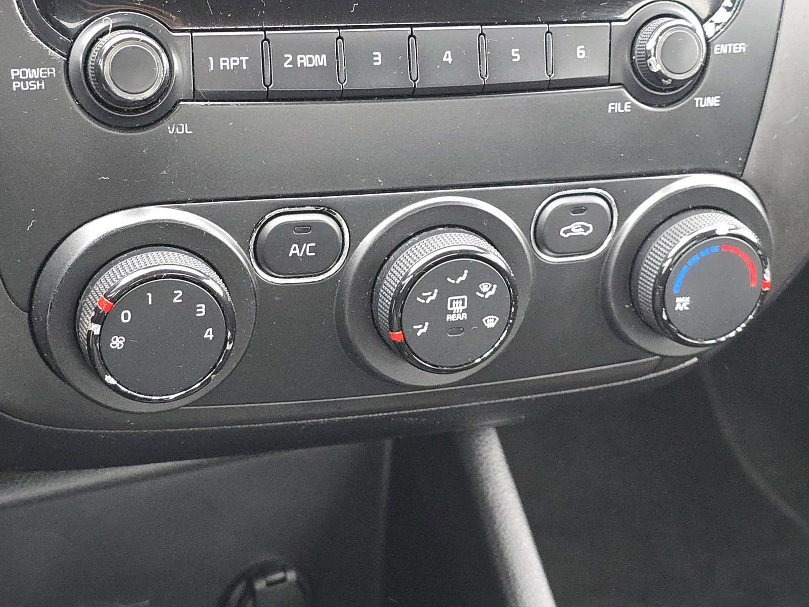 Used 2018 Kia Forte LX image 20