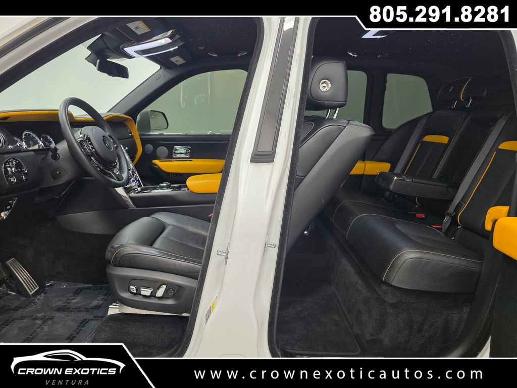 Used 2023 Rolls-Royce Cullinan AWD/4WD image 28
