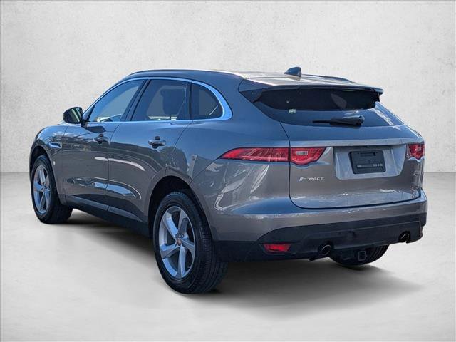 Used 2019 Jaguar F-PACE Premium image 7