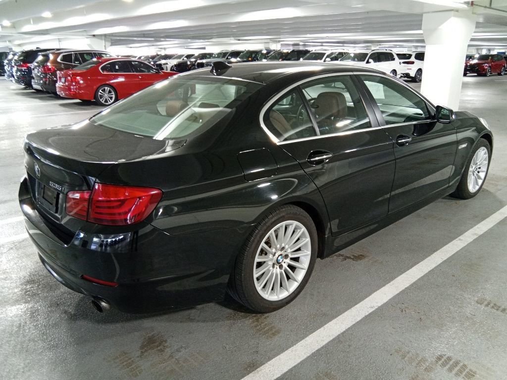 Used 2013 BMW 535i xDrive Sedan AWD/4WD image 5