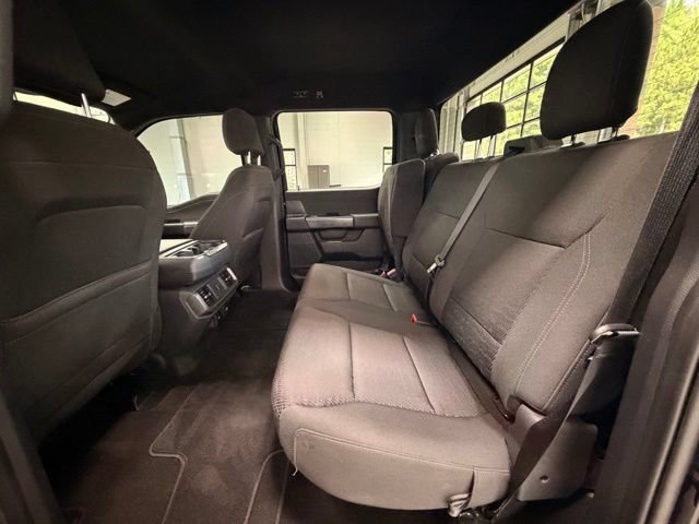 Used 2024 Ford F150 XLT w/ XLT Black Appearance Package AWD/4WD image 17